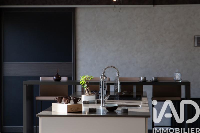 Maison - 206 m² - 5 pièces