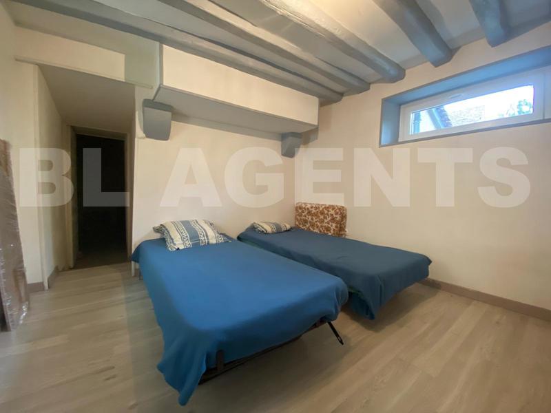 Maison ancienne - 177 m² - 9 pièces