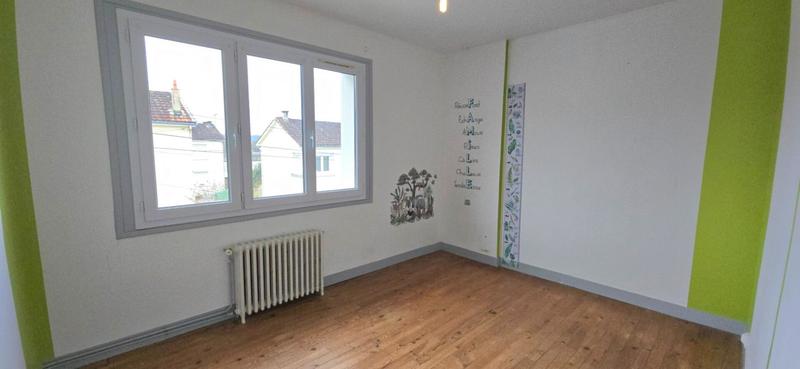 Maison - 82 m² - 5 pièces