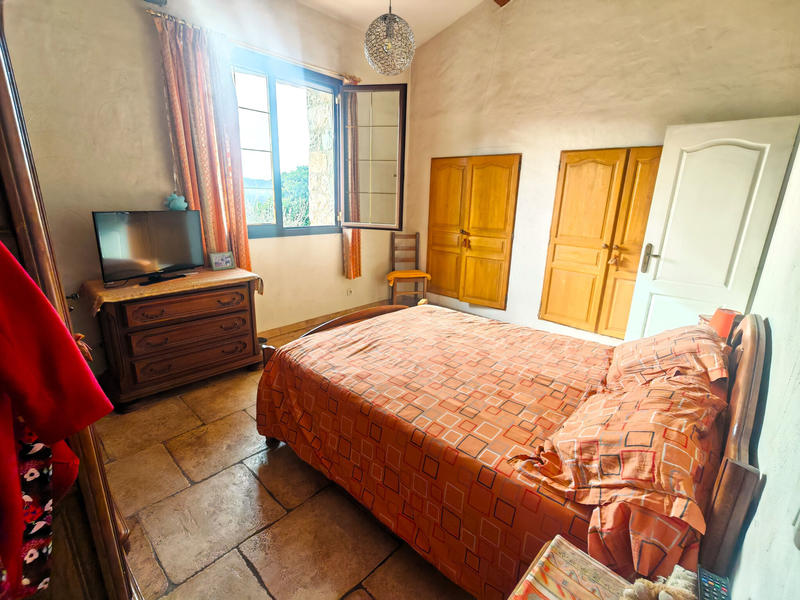 Propriété - 85 m² - 3 pièces