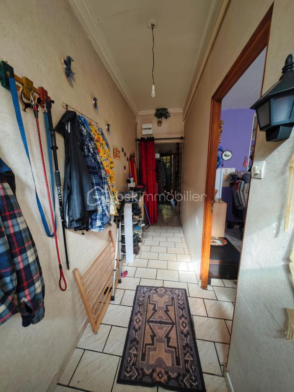 Maison - 111 m² - 6 pièces