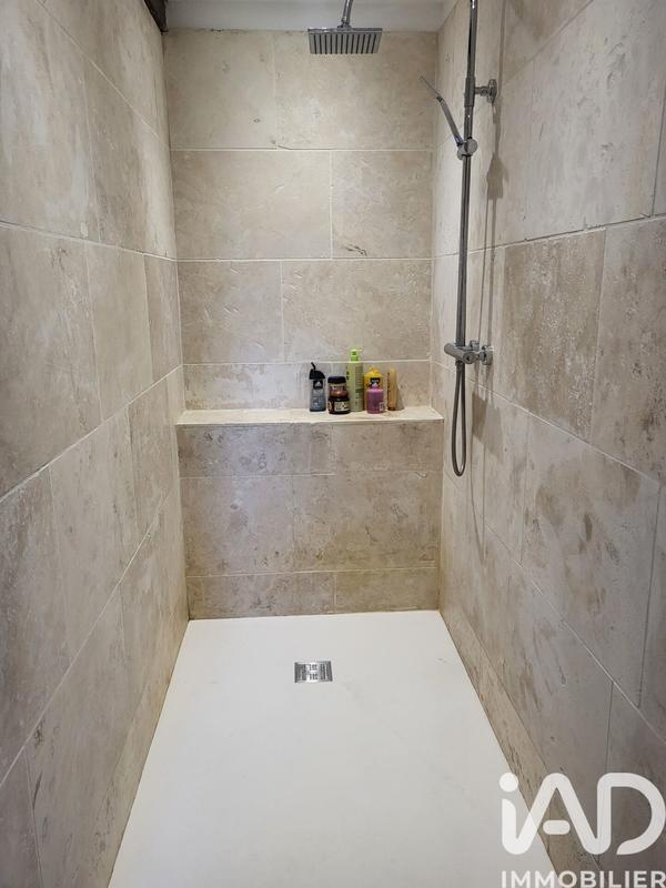 Maison - 180 m² - 7 pièces