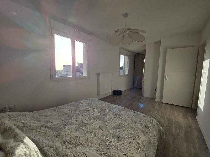 Maison - 89 m² - 5 pièces