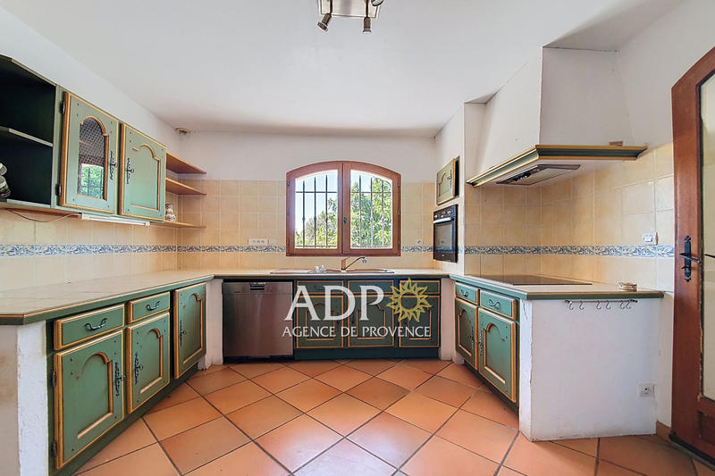 Maison - 144 m² - 6 pièces