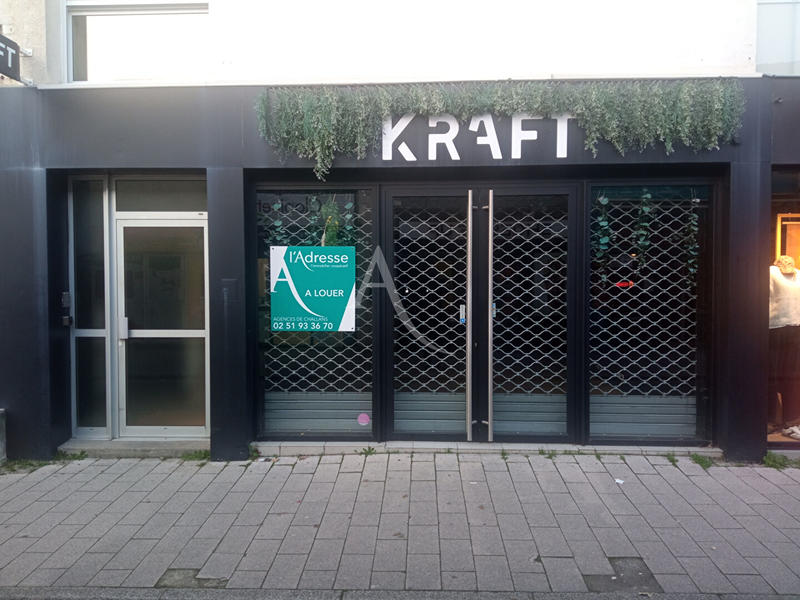 Local commercial - 121 m²