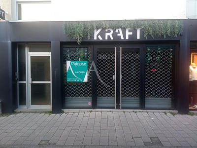 Local commercial - 121 m²