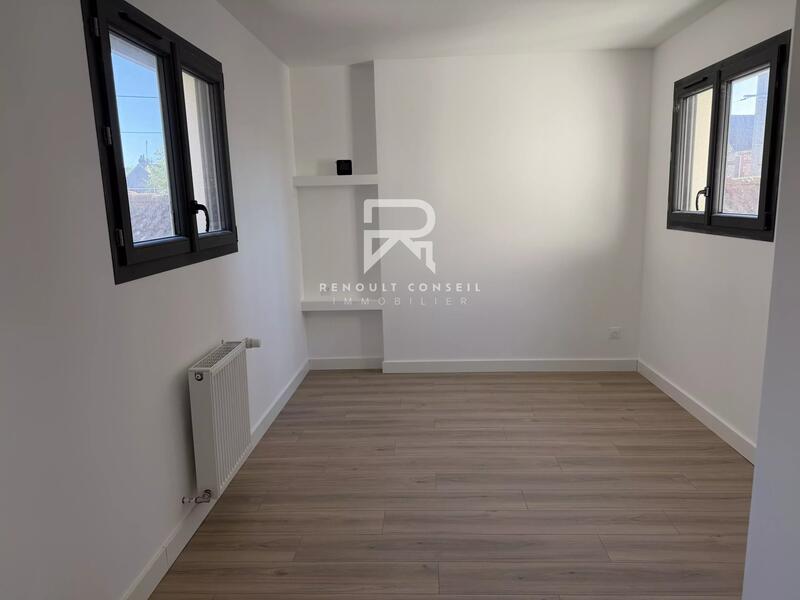 Maison - 104 m² - 4 pièces