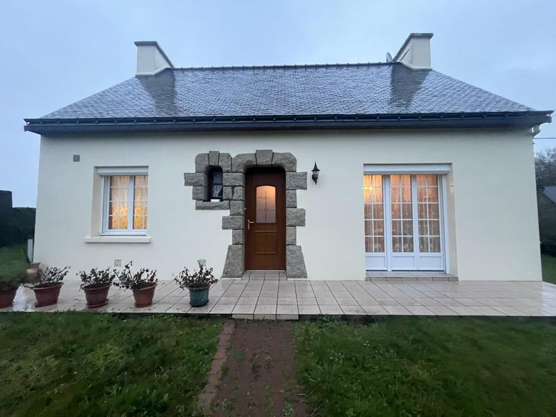 Maison - 92 m² - 5 pièces