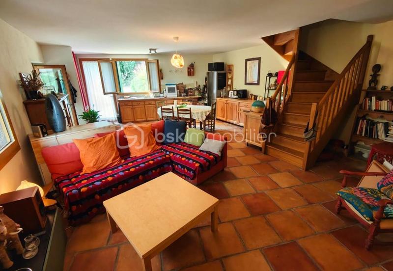 Maison en pierre - 100 m² - 5 pièces