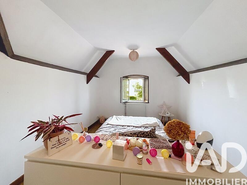 Maison - 157 m² - 8 pièces