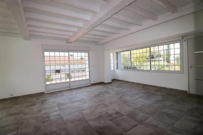 Maison - 160 m² - 8 pièces