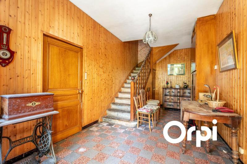 Propriété - 220 m² - 5 pièces