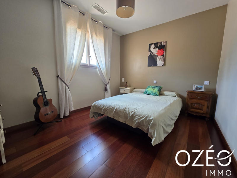 Maison traditionnelle - 160 m² - 5 pièces