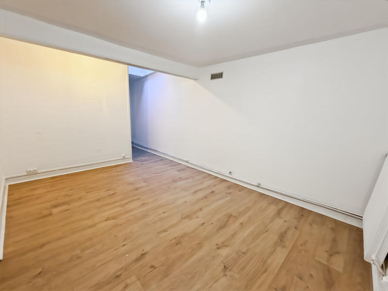 Maison - 94 m² - 5 pièces