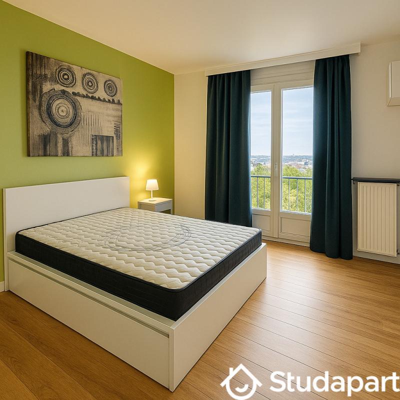 Chambre - 12 m² - 1 pièce