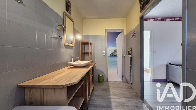 Maison - 141 m² - 5 pièces