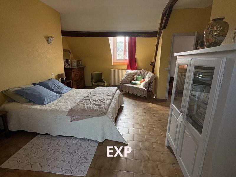 Longère - 211 m² - 7 pièces