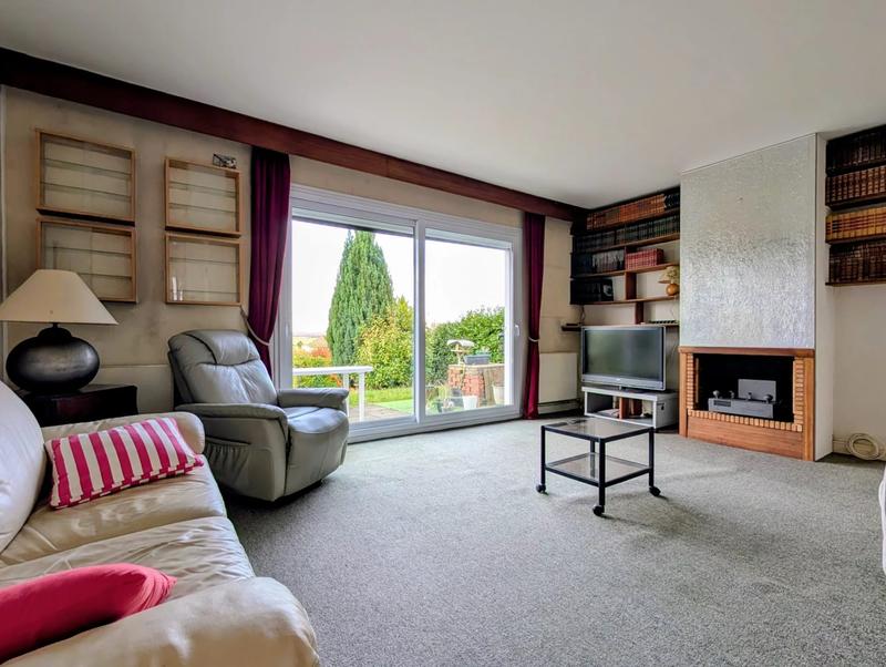 Maison - 143 m² - 6 pièces