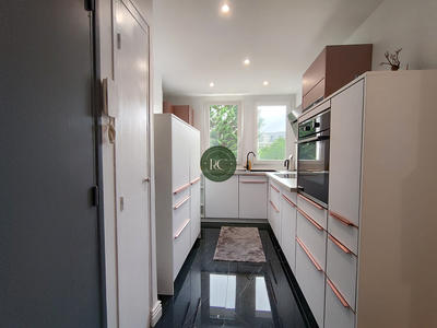 Appartement - 68 m² - 4 pièces