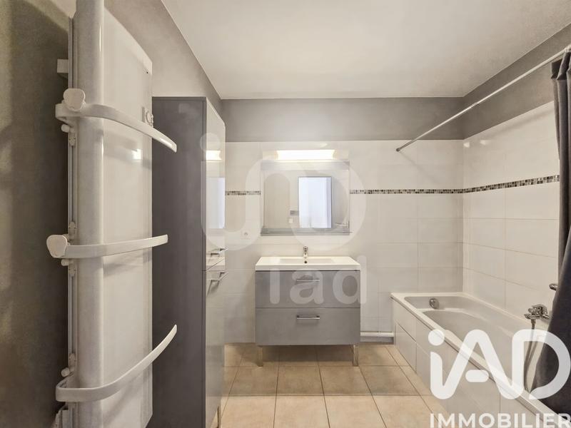 Appartement - 96 m² - 4 pièces