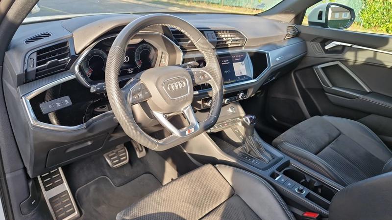 Audi Q3 1.5 Tfsi 150 s-Tronic7 s line - Automatique Entretien constructeur
