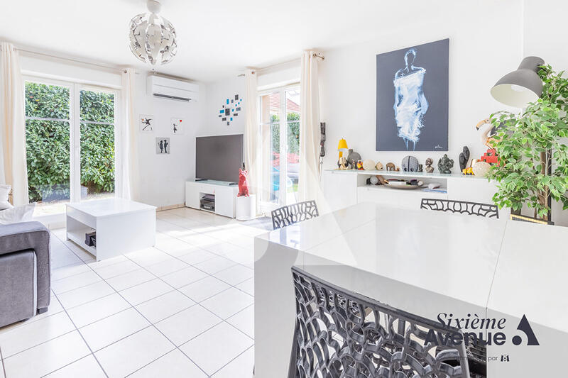 Appartement - 61 m² - 3 pièces