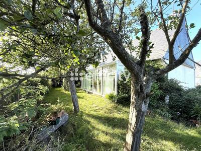 Maison - 93 m² - 5 pièces