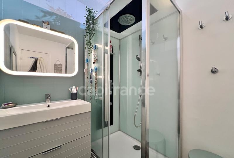 Appartement - 100 m² - 5 pièces