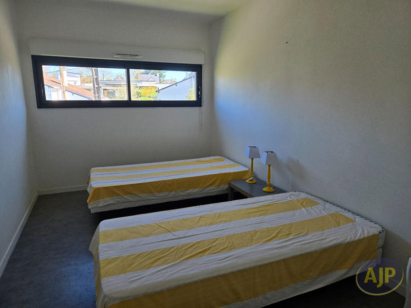 Maison - 103 m² - 5 pièces