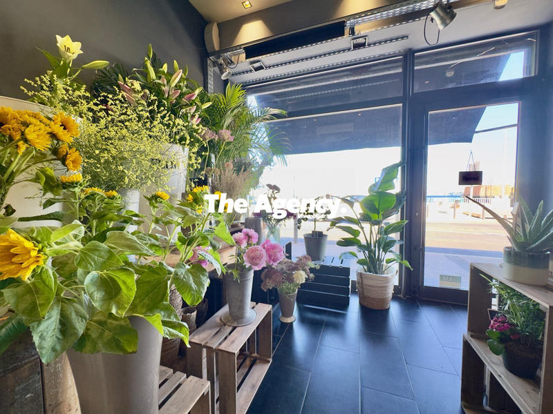 Fonds de commerce - Magasins - 52 m²