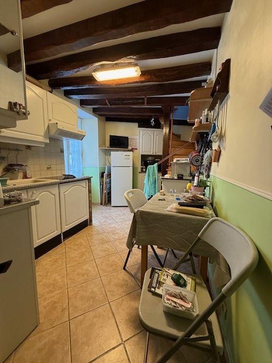 Immeuble - 108 m² - 6 pièces