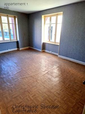 Immeuble - 138 m² - 6 pièces