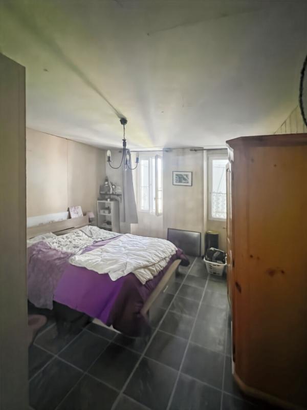 Maison - 99 m² - 5 pièces