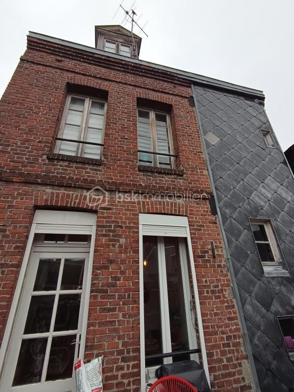 Immeuble - 134 m² - 6 pièces