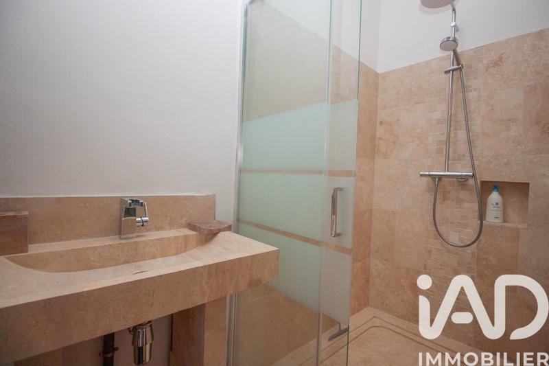 Maison - 270 m² - 7 pièces