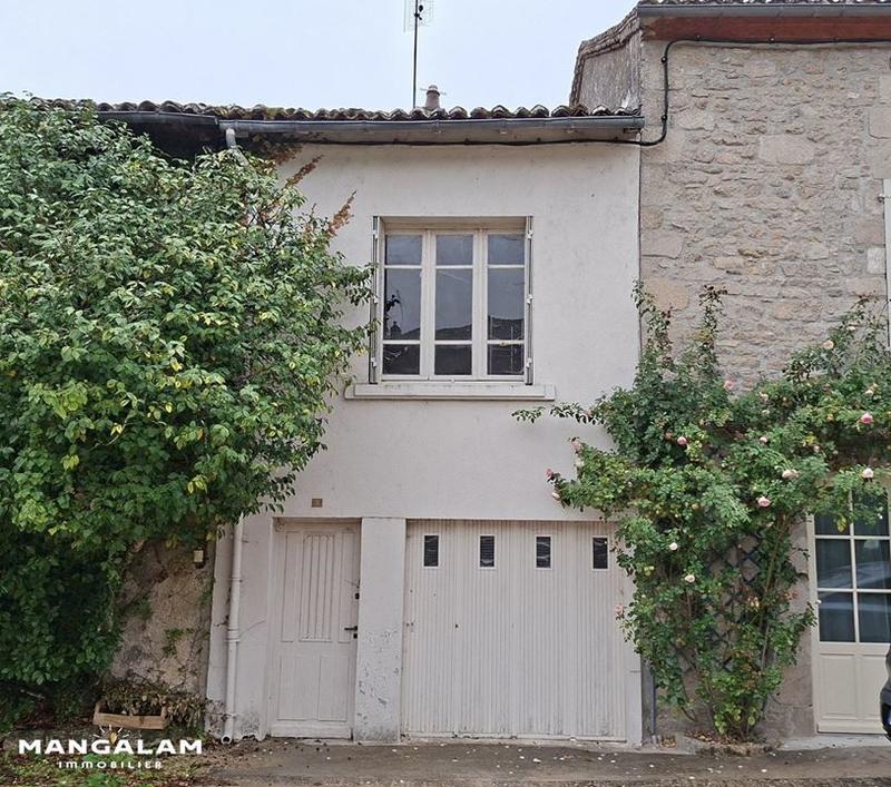 Maison de village - 200 m² - 10 pièces