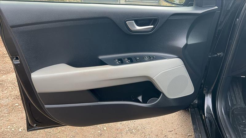 Kia Stonic 1.0 GDi 100 Design Business