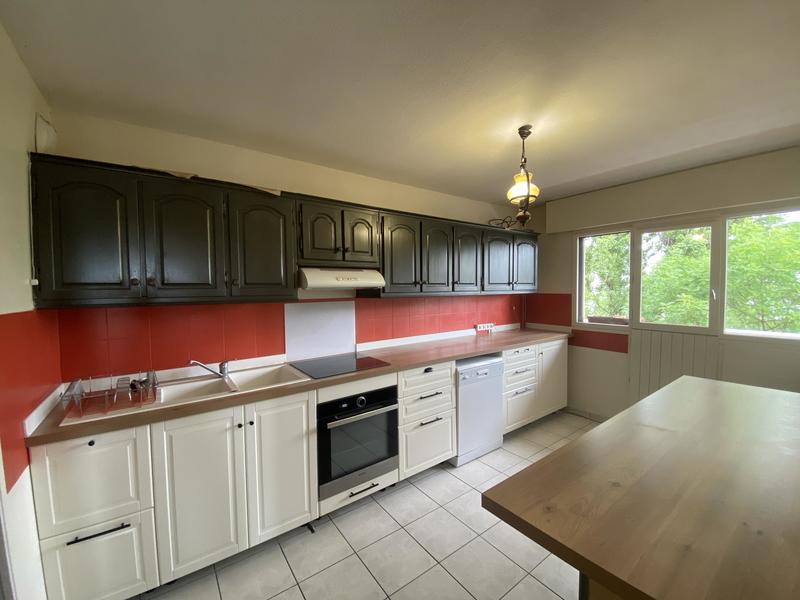 Appartement - 86 m² - 4 pièces