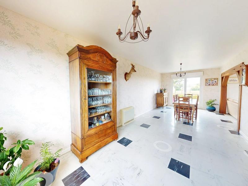 Maison - 146 m² - 7 pièces