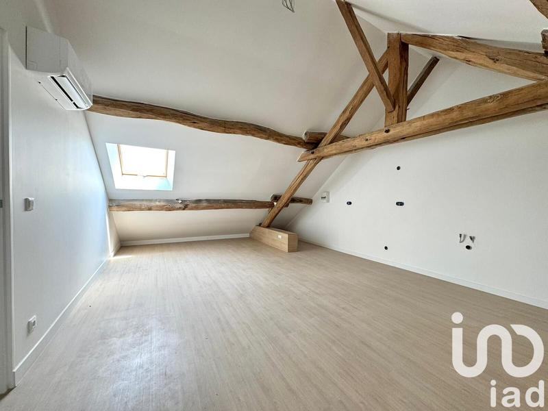 Maison - 214 m² - 6 pièces