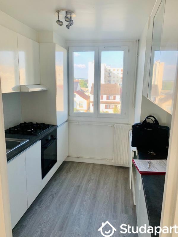 Chambre - 14 m² - 1 pièce