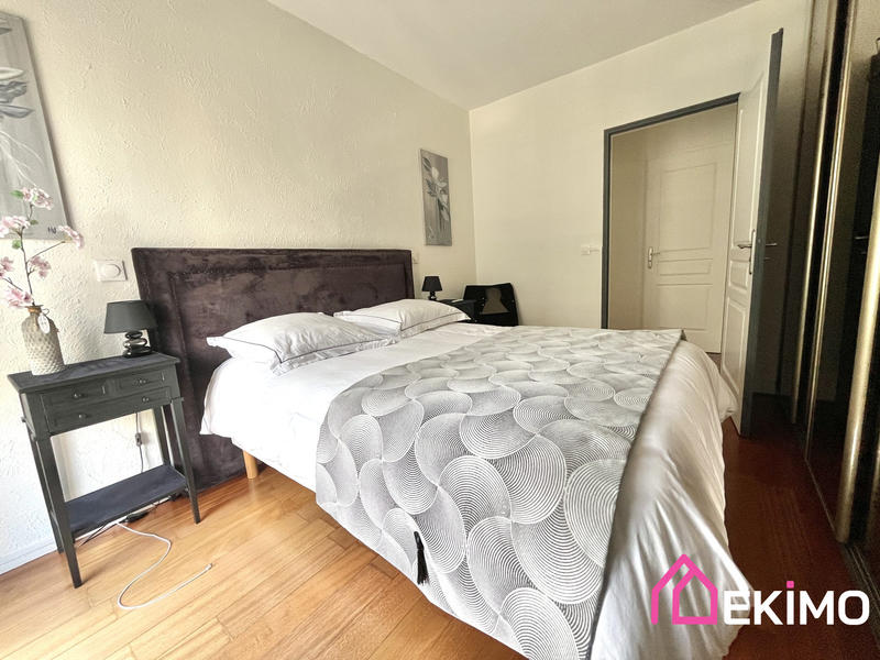 Appartement - 98 m² - 4 pièces