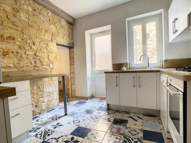 Maison - 99 m² - 4 pièces