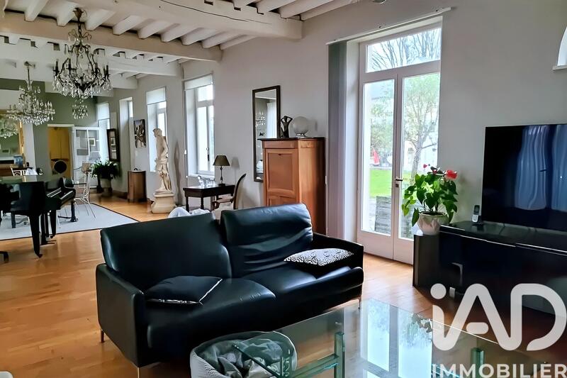 Maison - 155 m² - 5 pièces