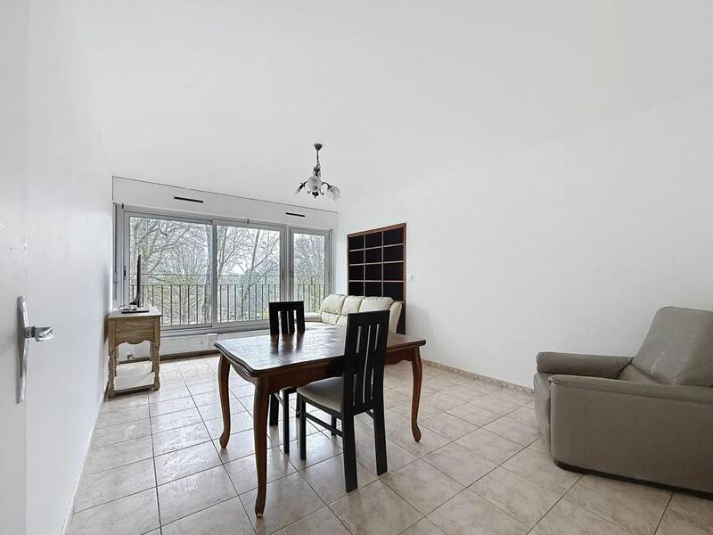 Appartement - 82 m² - 4 pièces