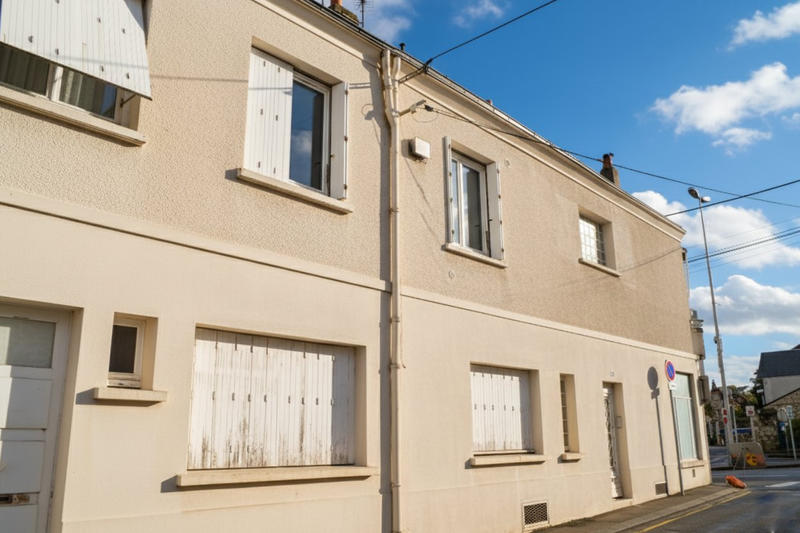 Maison - 156 m² - 8 pièces