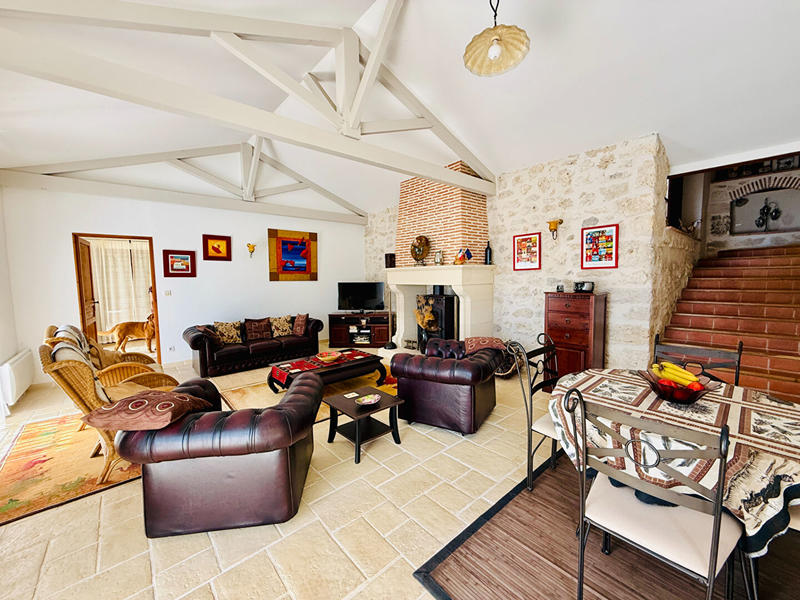 Maison - 123 m² - 4 pièces