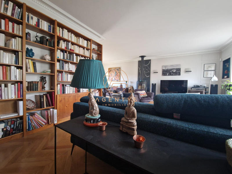 Maison - 182 m² - 7 pièces