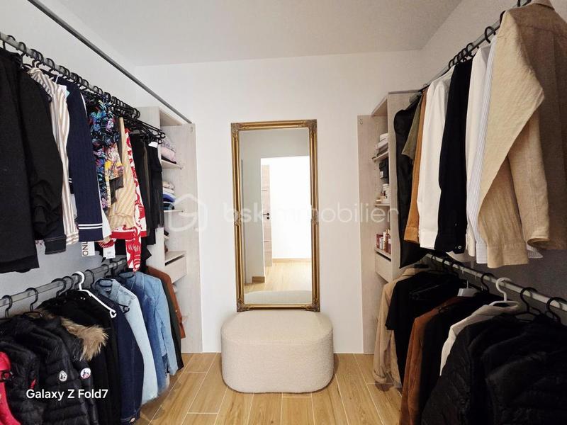 Maison - 161 m² - 5 pièces