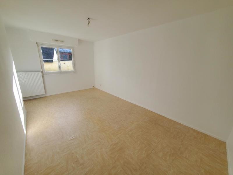 Appartement ancien - 86 m² - 4 pièces